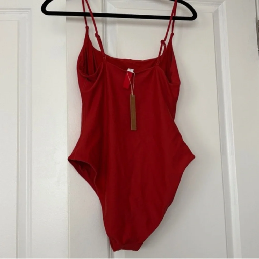 SKIMS Square Neck Scoop One Piece Swimsuit 2X
